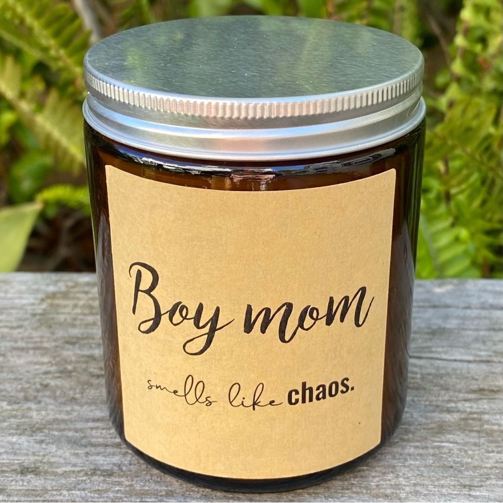 NIB NWT New "Boy Mom Smells Like Chaos" Driftwood Soy Wax Candle
